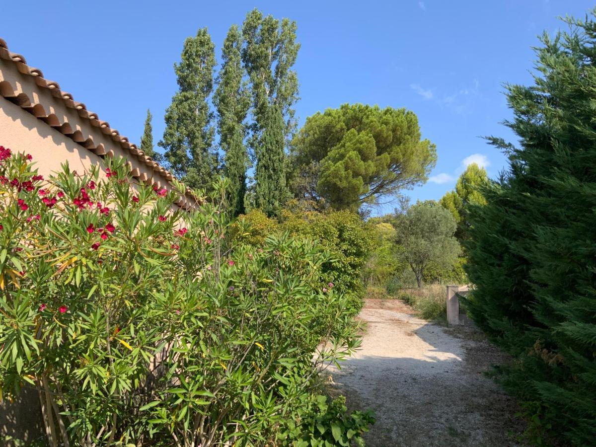 Les Chambres De Fanny Cabrieres-d'Aigues Exterior foto